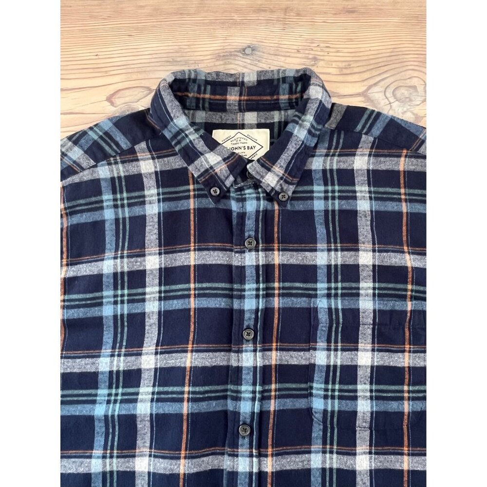 St Johns Bay Flannel Button Up Shirt Mens L Navy Plaid 100% Cotton